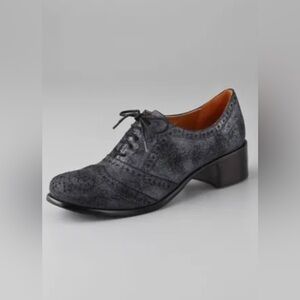 Elizabeth & James Black Lace-Up Oxford Shoes